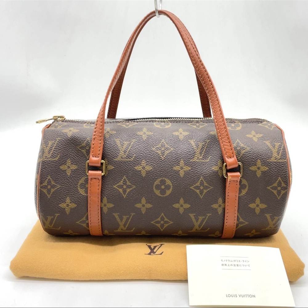 Authentic Louis Vuitton Monogram Papillon 26  W/Dustbag